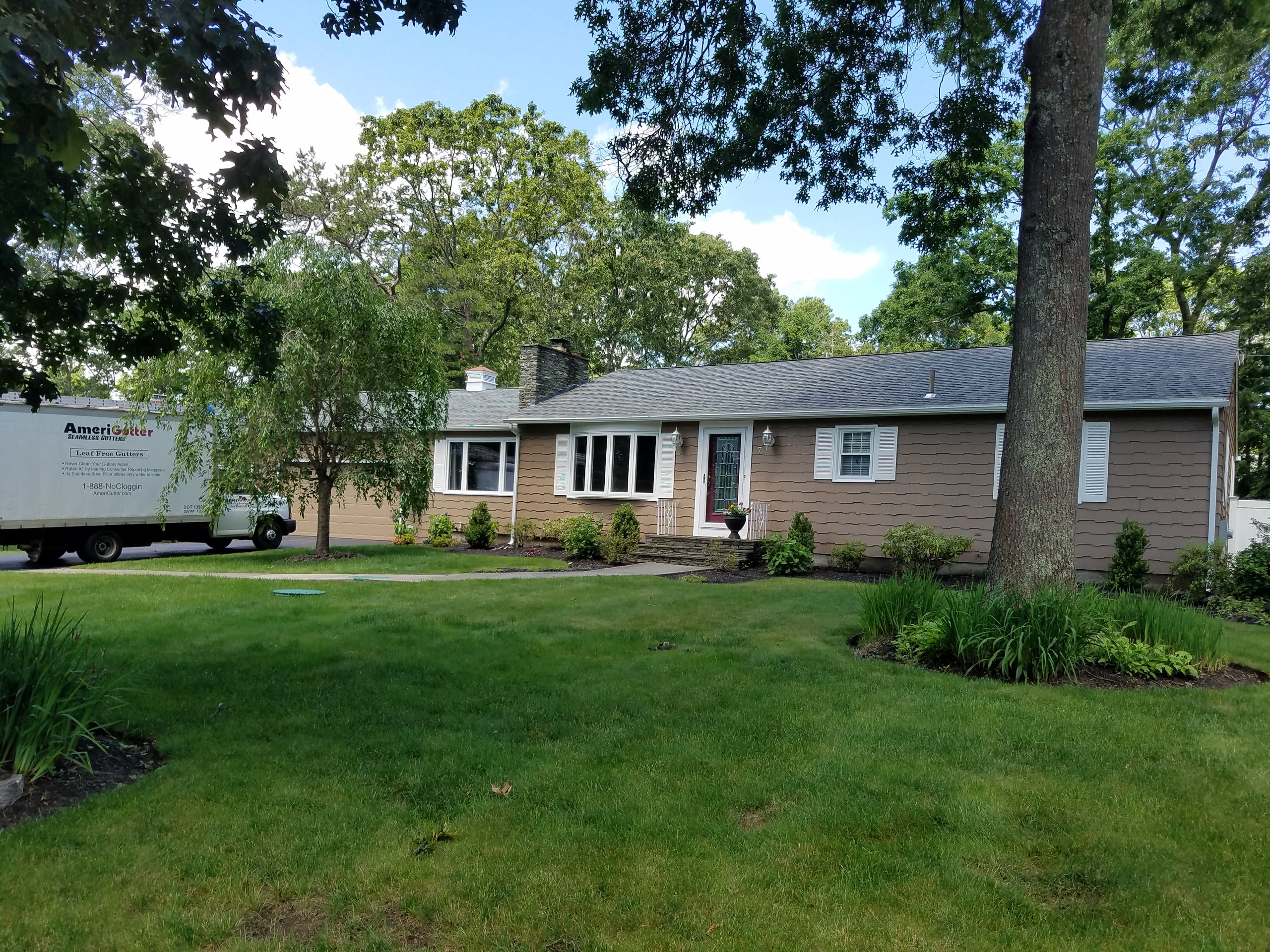 Gutter Guards Holliston MA